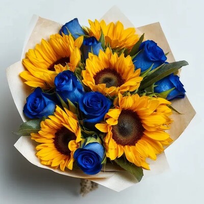 G111 BLUE AND YELLOW GRAD from Fabbrini's Flowers in Hoffman Estates, IL