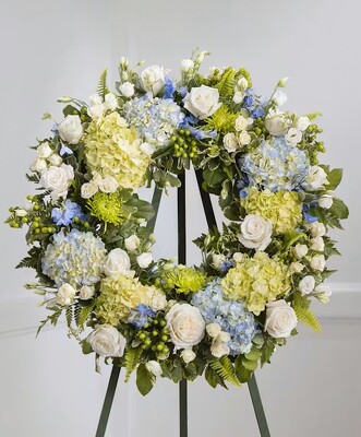 S16C CALMING TRIBUTE WREATH from Fabbrini's Flowers in Hoffman Estates, IL