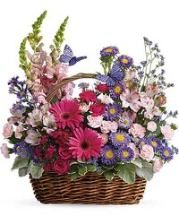 S74B GARDEN BASKET from Fabbrini's Flowers in Hoffman Estates, IL