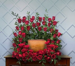 RED ROSE URN from Fabbrini's Flowers in Hoffman Estates, IL