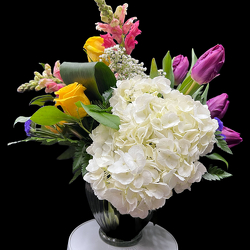 V154 Valentines day vase from Fabbrini's Flowers in Hoffman Estates, IL