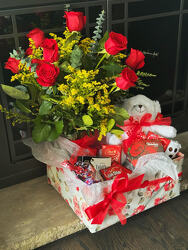 X1 Be Mine Package from Fabbrini's Flowers in Hoffman Estates, IL