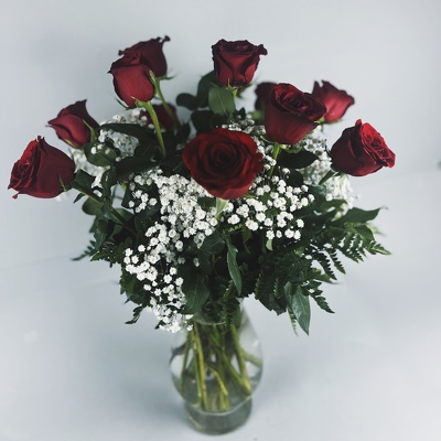 R801 Classy in Red Roses from Fabbrini's Flowers in Hoffman Estates, IL