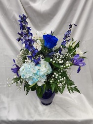 MOO3BL MOM'S FAVORITE BLUE from Fabbrini's Flowers in Hoffman Estates, IL