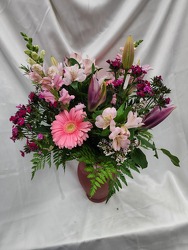 MOO3PK MOM'S FAVORITE PINK from Fabbrini's Flowers in Hoffman Estates, IL